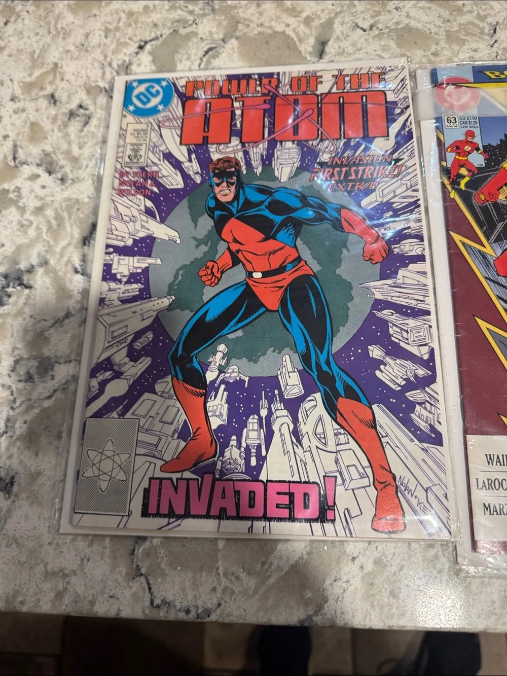 DC Comic Lot Featuring The Flash & Hawkman — Red, Blue, Yellow Covers